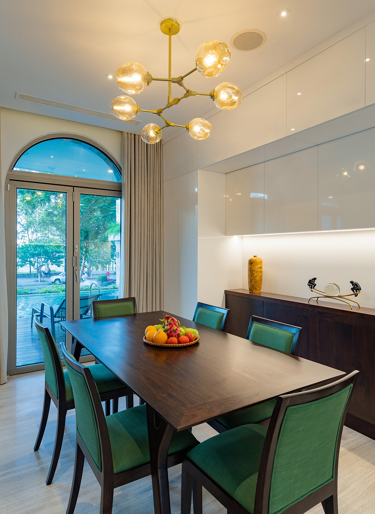Phong cách kiến trúc Cộng hoà Séc qua những ngôi nhà cabin tuyệt đẹp bên đồi núi